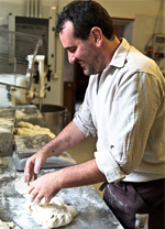 longoni.jpg